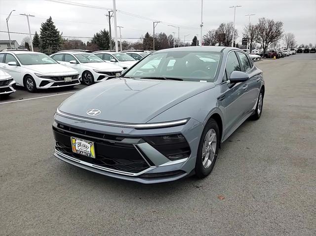 new 2025 Hyundai Sonata car, priced at $27,458