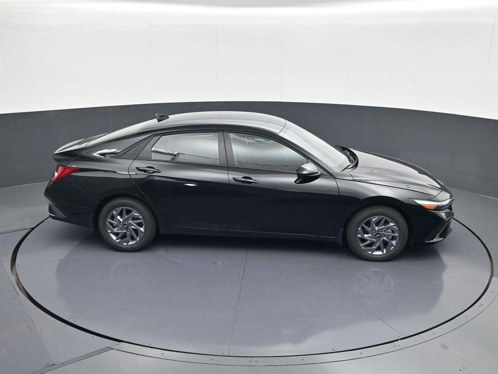 new 2025 Hyundai ELANTRA HEV car, priced at $24,270