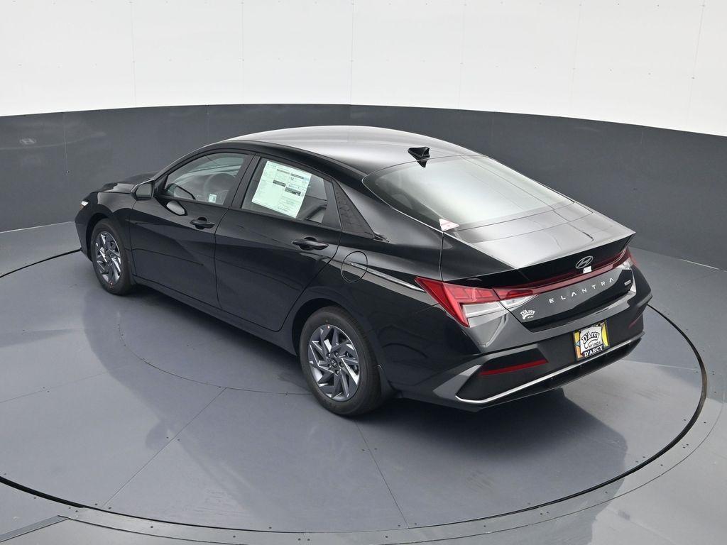 new 2025 Hyundai ELANTRA HEV car, priced at $24,270