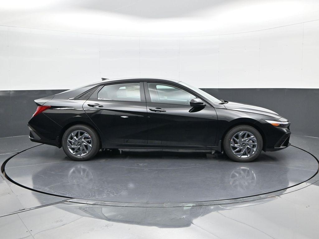new 2025 Hyundai ELANTRA HEV car, priced at $24,270
