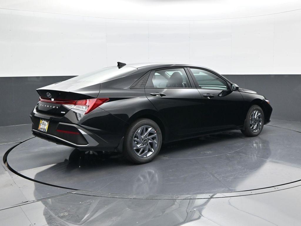 new 2025 Hyundai ELANTRA HEV car, priced at $24,270