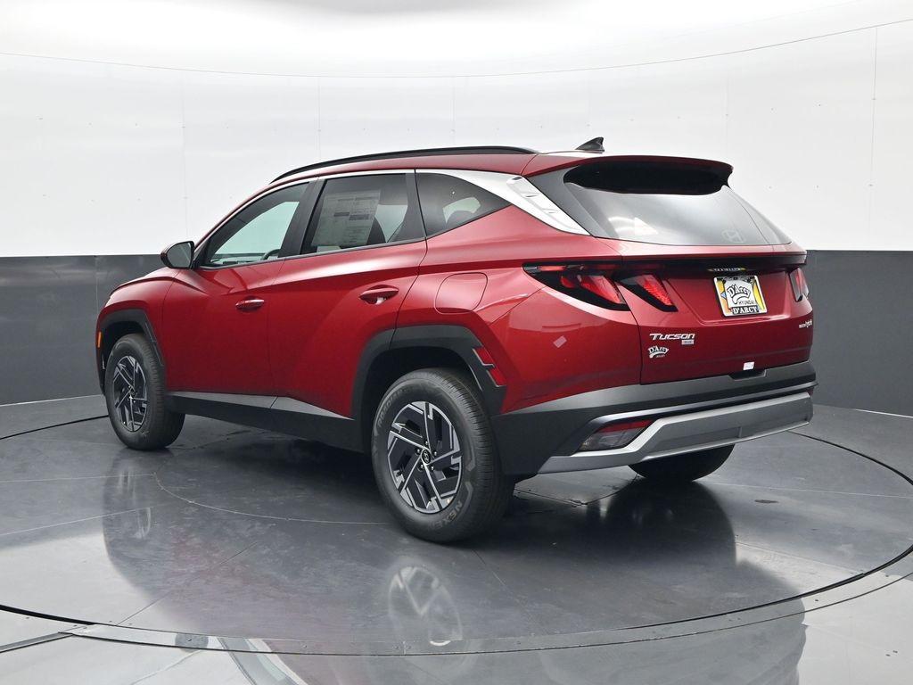 new 2025 Hyundai TUCSON Hybrid car, priced at $31,437