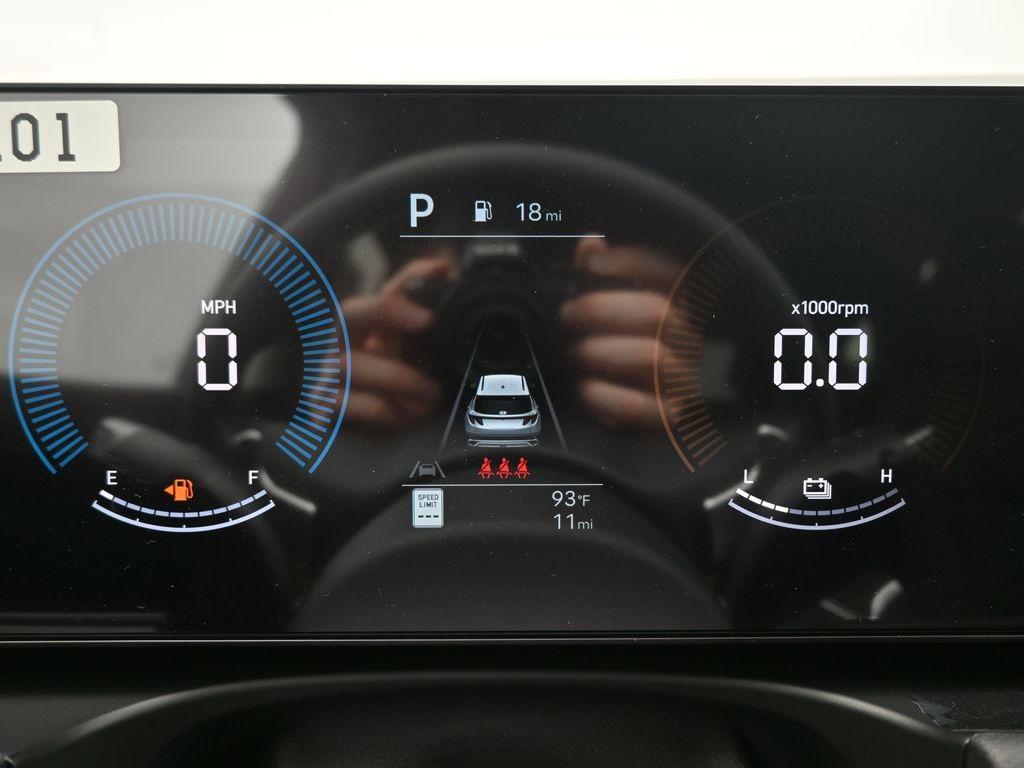 new 2025 Hyundai TUCSON Hybrid car, priced at $31,437