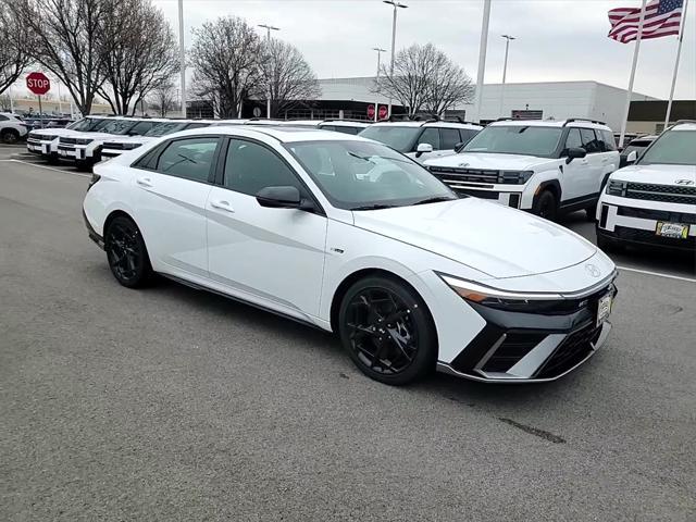 new 2025 Hyundai Elantra car, priced at $28,462