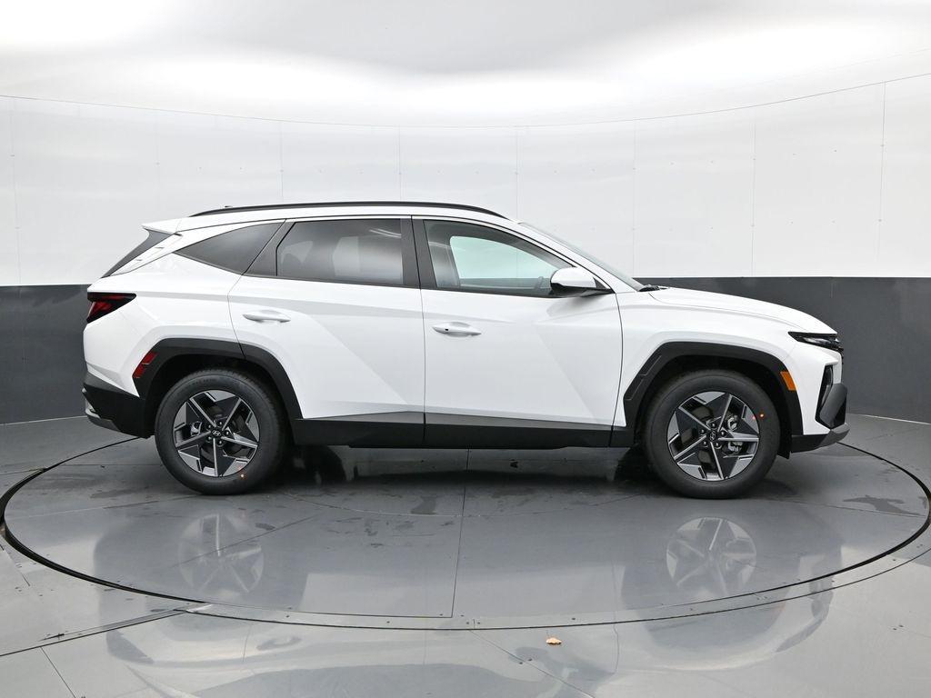 new 2026 Hyundai Tucson car, priced at $29,984