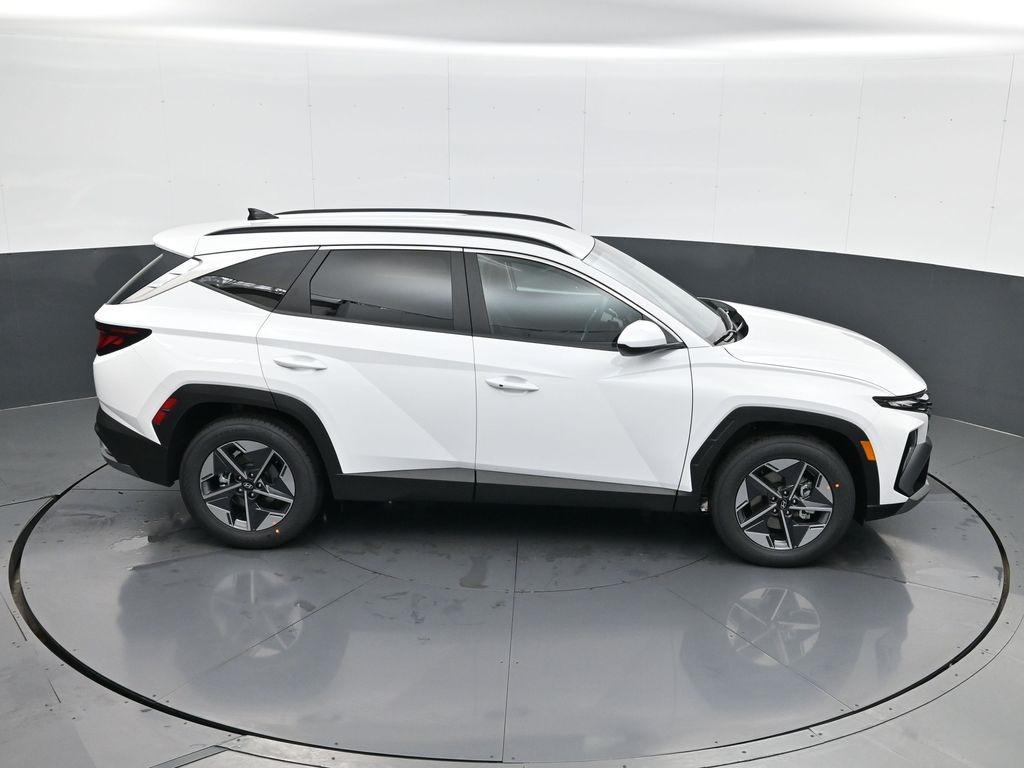 new 2026 Hyundai Tucson car, priced at $29,984