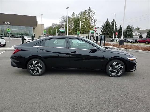 new 2025 Hyundai Elantra car, priced at $26,647