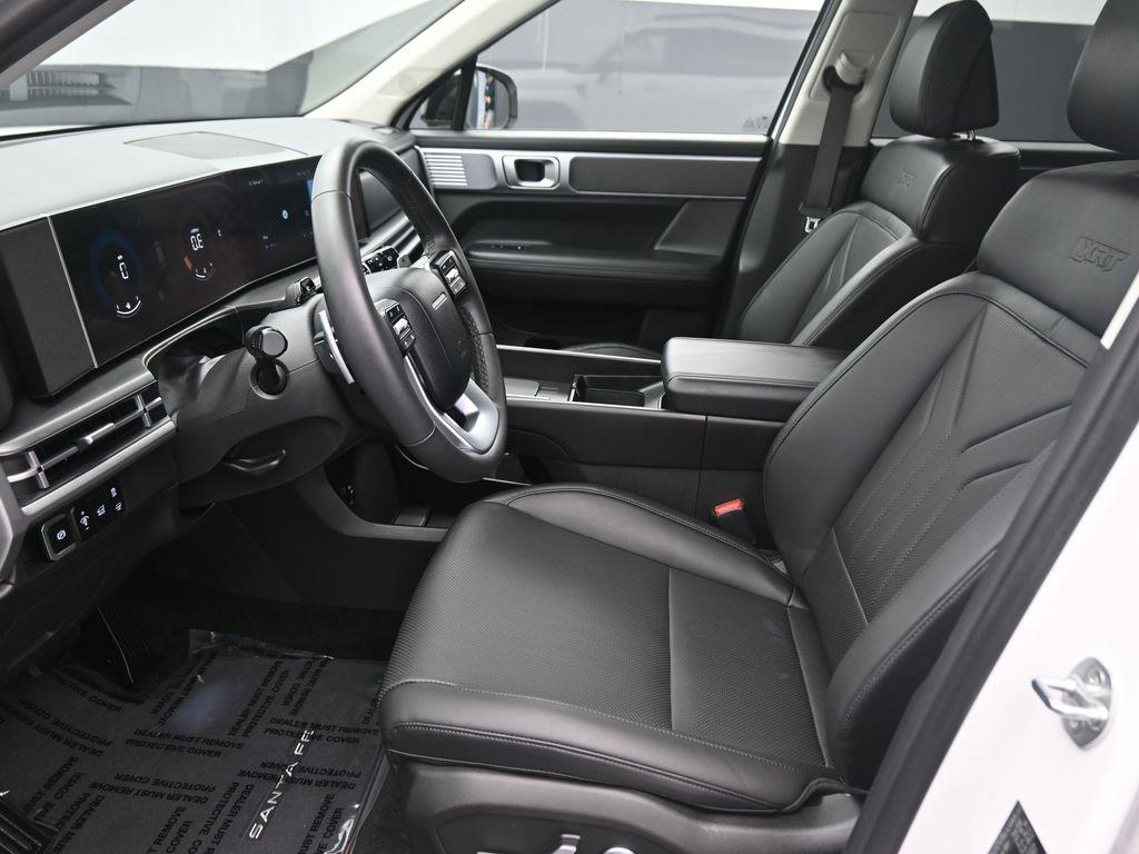 used 2025 Hyundai Santa Fe car, priced at $34,850