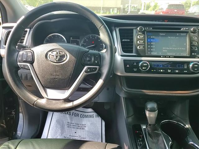 used 2018 Toyota Highlander car, priced at $29,253