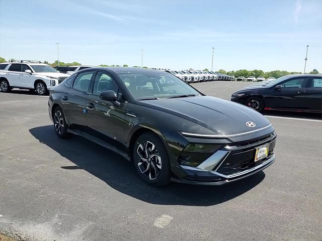 new 2025 Hyundai Sonata car, priced at $27,720