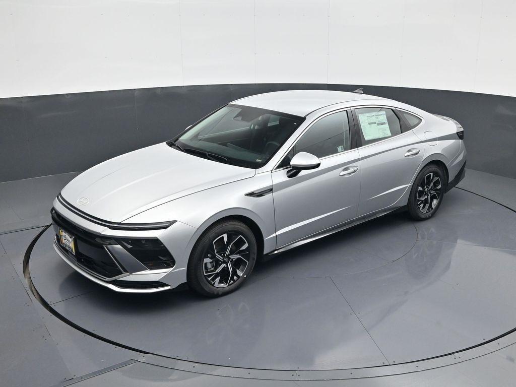 new 2025 Hyundai Sonata car, priced at $27,549