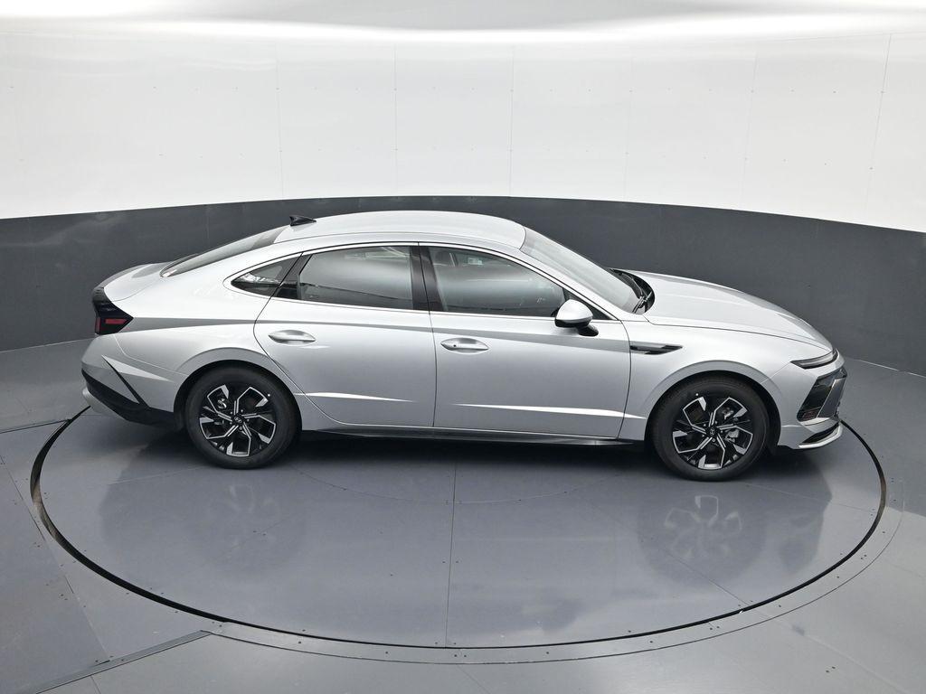 new 2025 Hyundai Sonata car, priced at $27,549