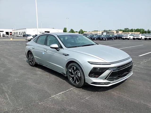new 2025 Hyundai Sonata car, priced at $29,049