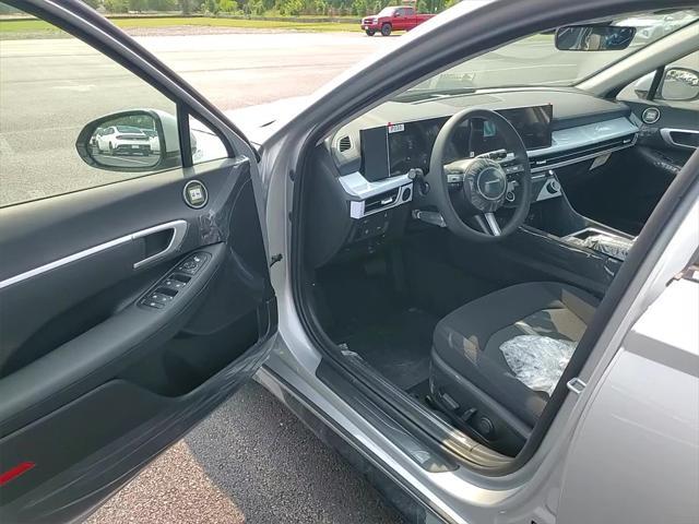 new 2025 Hyundai Sonata car, priced at $29,049