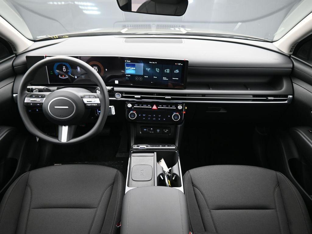 new 2025 Hyundai TUCSON Hybrid car, priced at $31,696