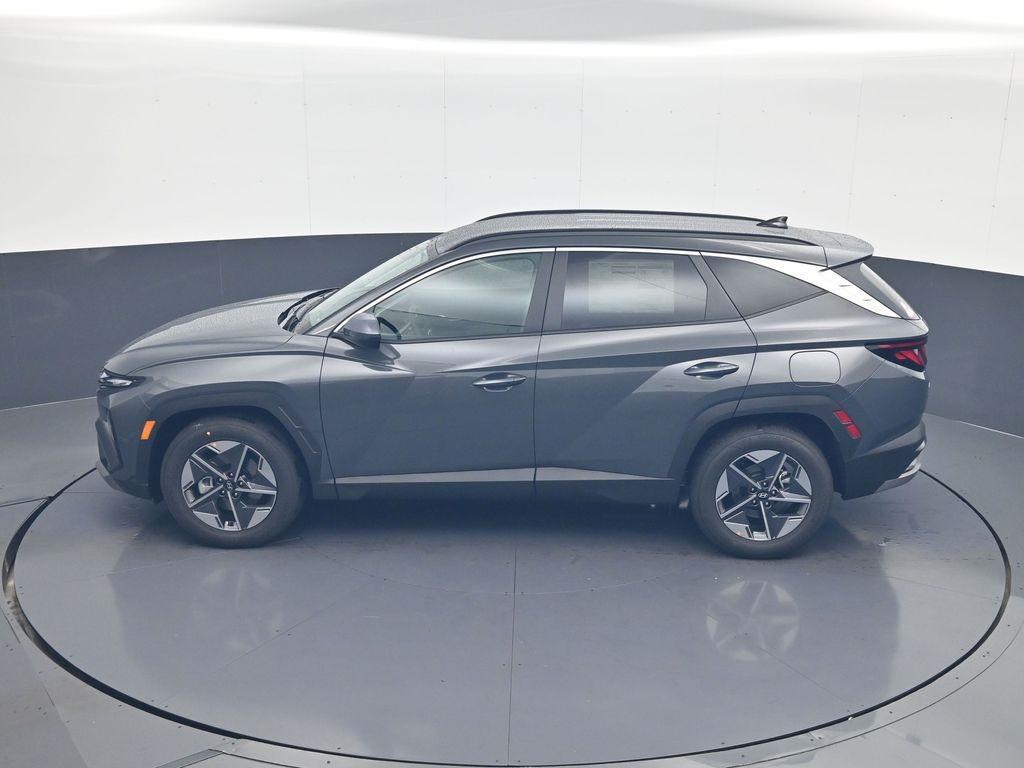 new 2026 Hyundai Tucson car, priced at $30,944
