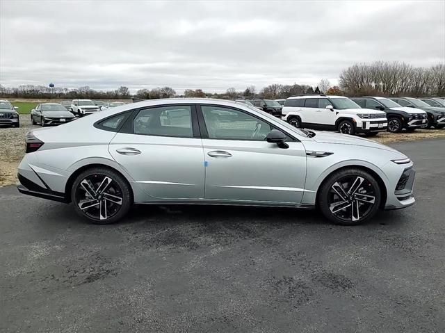 new 2025 Hyundai Sonata car, priced at $35,729