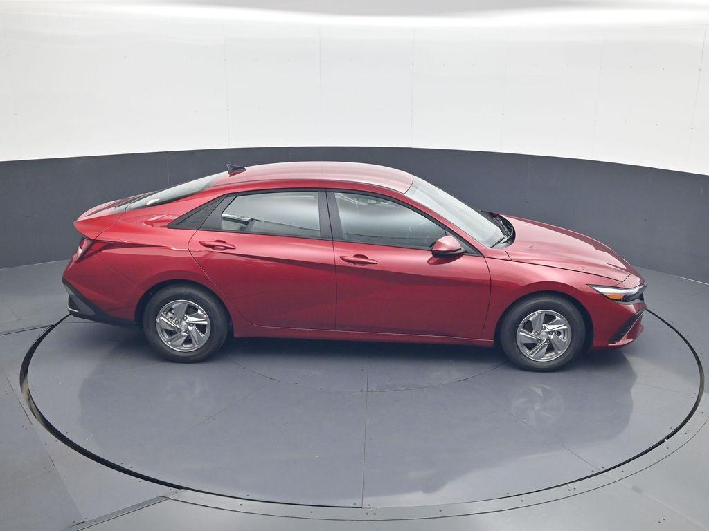 new 2025 Hyundai Elantra car, priced at $22,159