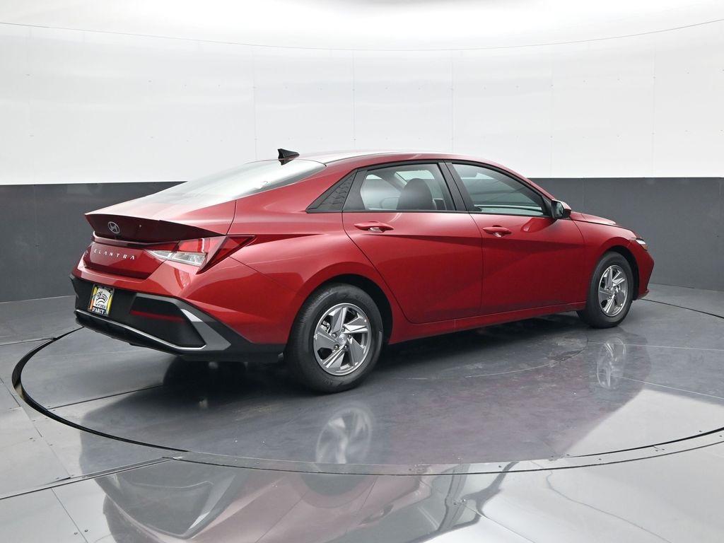 new 2025 Hyundai Elantra car, priced at $22,159