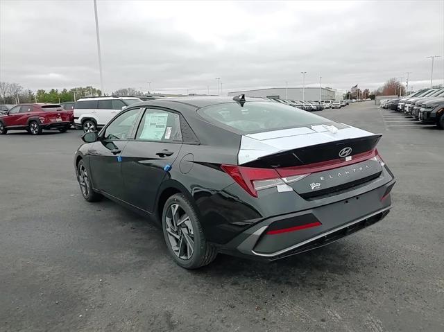 new 2025 Hyundai Elantra car, priced at $24,118