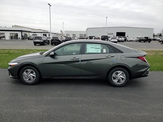 new 2025 Hyundai Elantra car, priced at $22,323