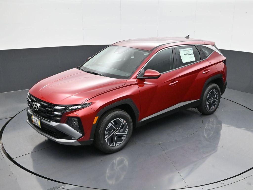 new 2026 Hyundai TUCSON Hybrid car, priced at $33,188
