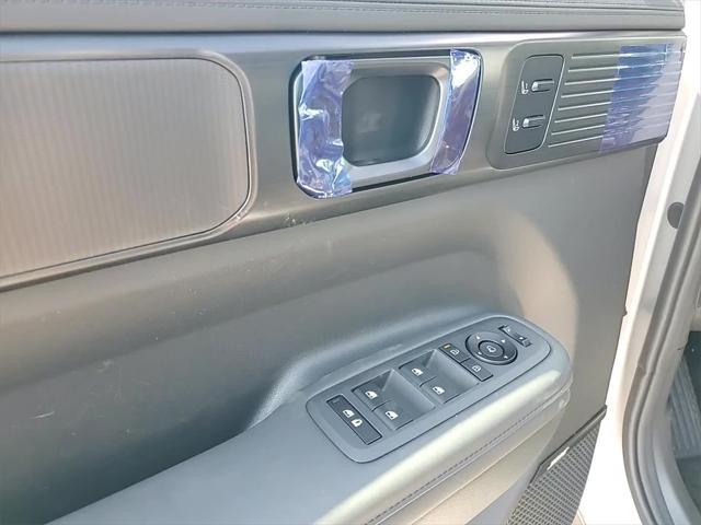 new 2025 Hyundai Santa Fe car, priced at $57,525