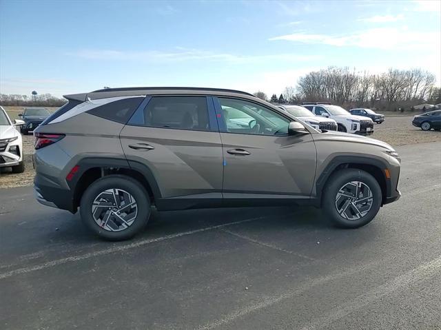 new 2025 Hyundai Tucson Hybrid car, priced at $34,696