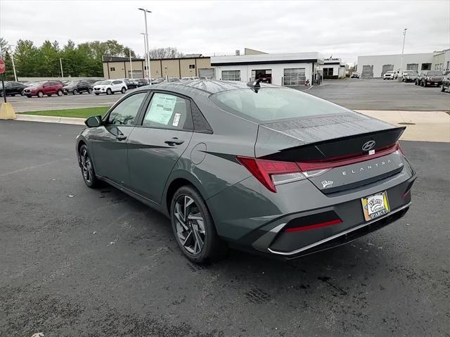 new 2025 Hyundai Elantra HEV car, priced at $28,079