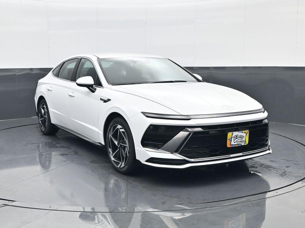 new 2026 Hyundai Sonata car, priced at $30,818
