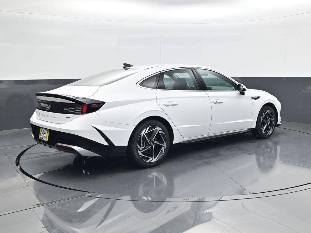 new 2026 Hyundai Sonata car, priced at $30,818