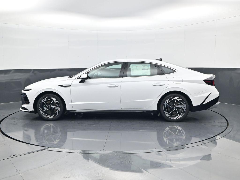 new 2026 Hyundai Sonata car, priced at $30,818