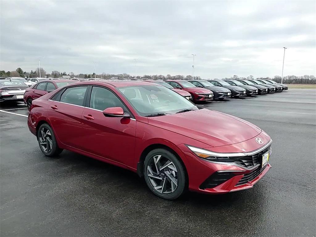 new 2025 Hyundai Elantra car, priced at $29,293