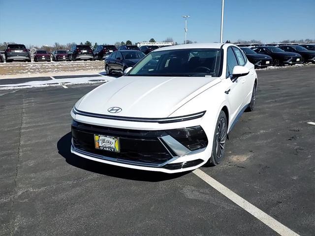 new 2025 Hyundai Sonata Hybrid car, priced at $32,876