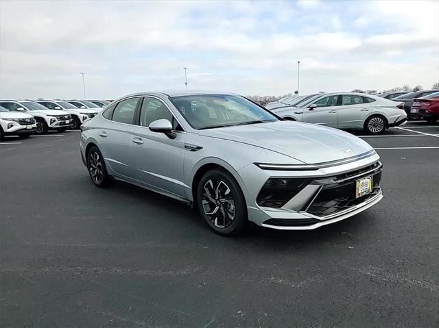 new 2025 Hyundai Sonata car, priced at $29,955