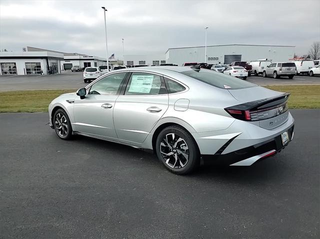 new 2025 Hyundai Sonata car, priced at $29,955