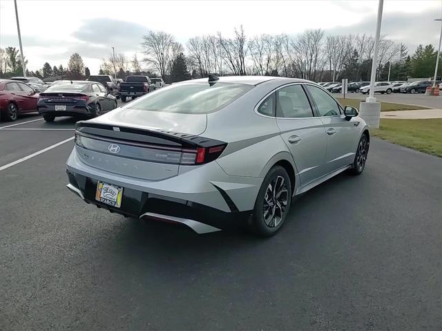 new 2025 Hyundai Sonata car, priced at $29,955