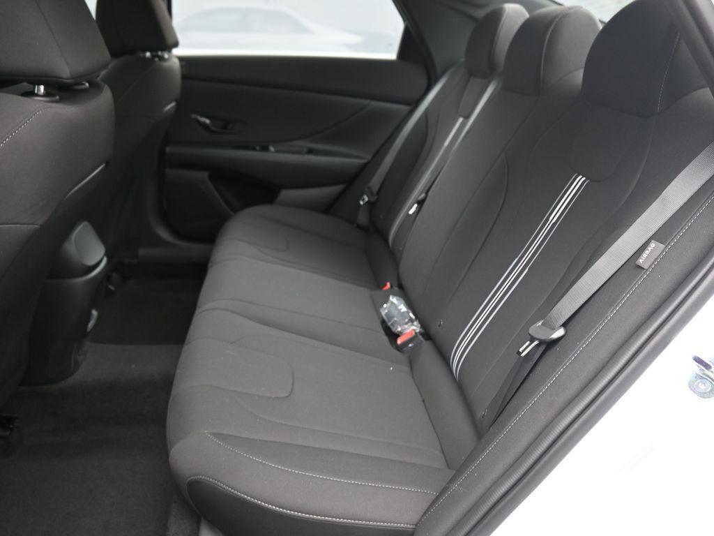 new 2025 Hyundai Elantra car, priced at $23,084