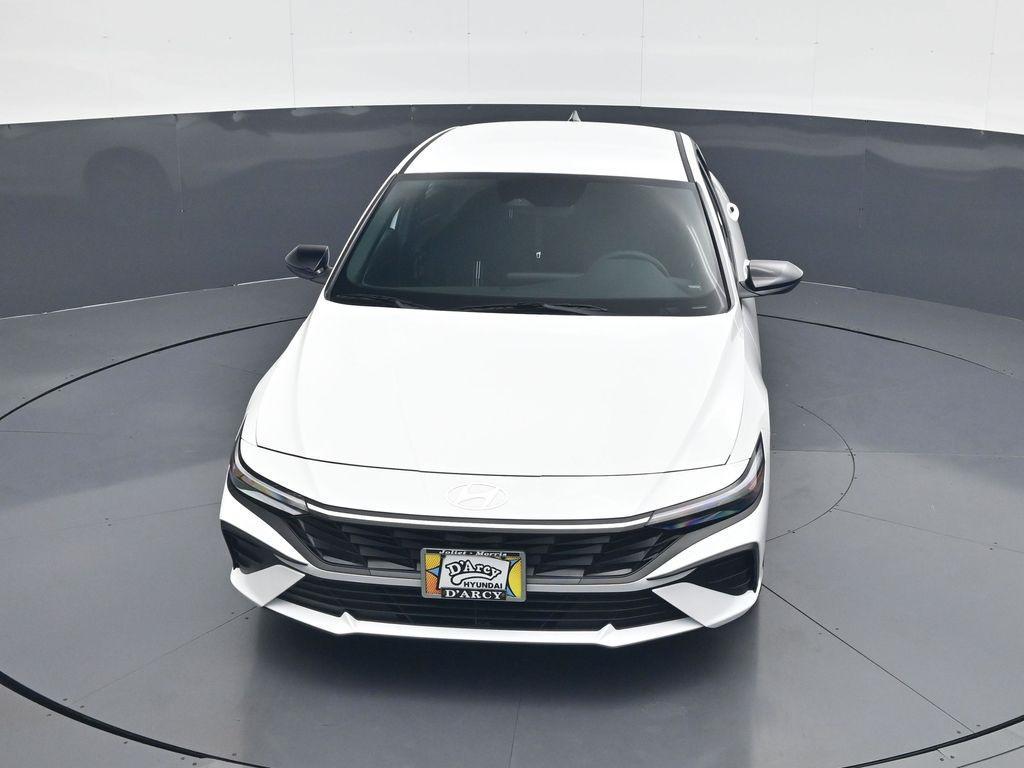 new 2025 Hyundai Elantra car, priced at $23,084