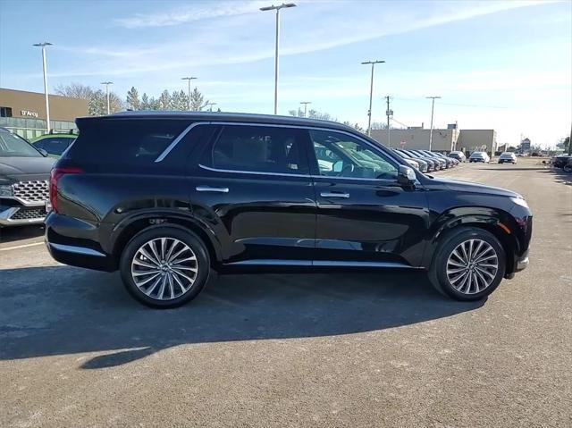 used 2024 Hyundai Palisade car, priced at $45,917