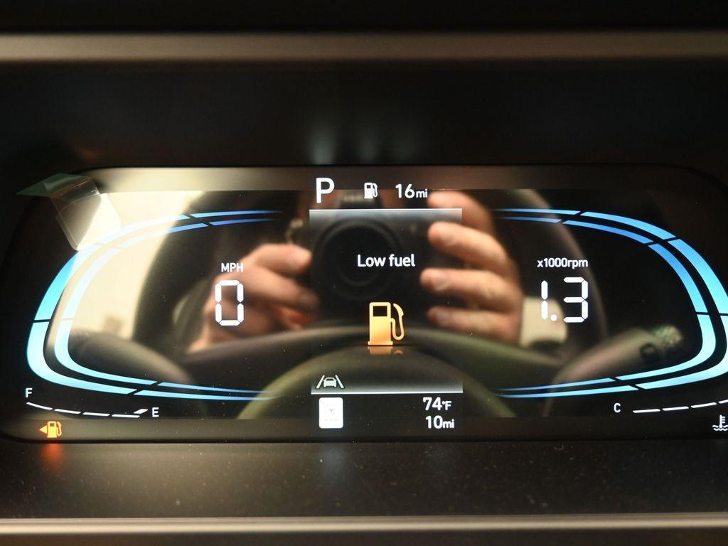 new 2025 Hyundai Elantra car, priced at $23,020