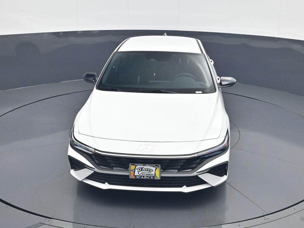 new 2025 Hyundai Elantra car, priced at $23,020