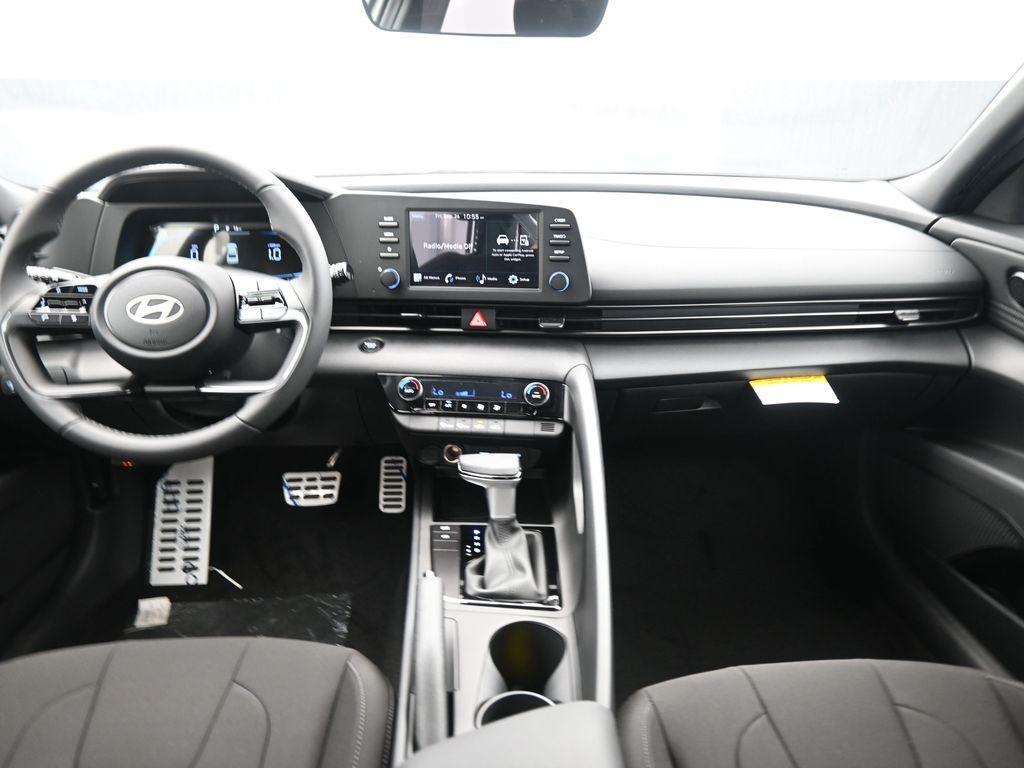 new 2025 Hyundai Elantra car, priced at $23,020