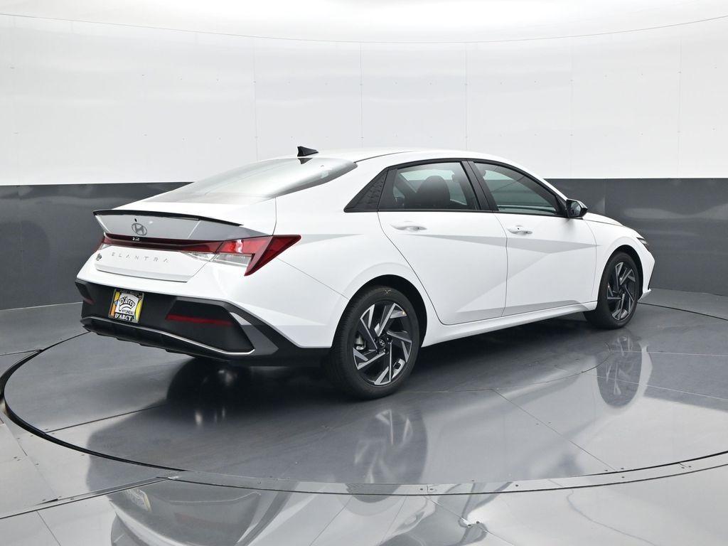 new 2025 Hyundai Elantra car, priced at $23,020