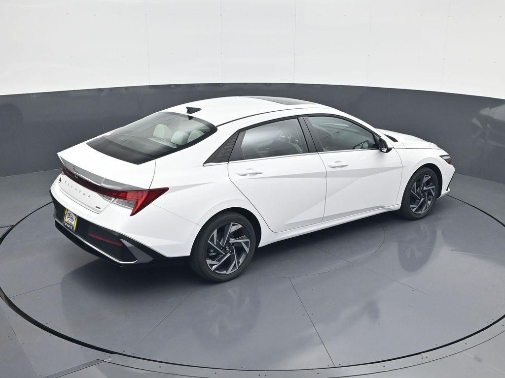 new 2025 Hyundai ELANTRA HEV car, priced at $29,156