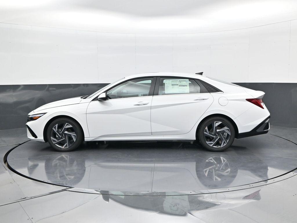 new 2025 Hyundai ELANTRA HEV car, priced at $29,156