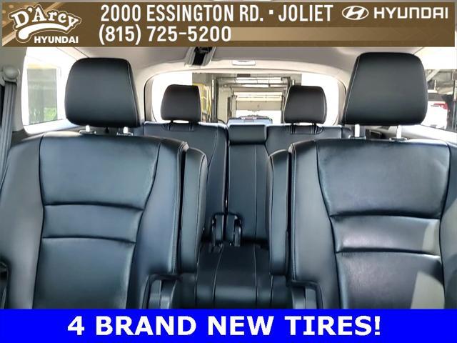 used 2021 Honda Pilot car, priced at $33,234