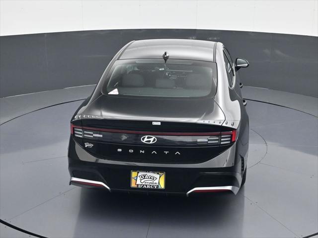 new 2025 Hyundai Sonata car, priced at $27,613