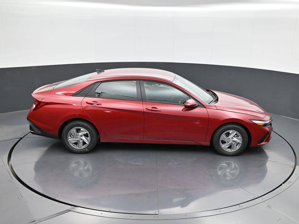 new 2025 Hyundai Elantra car, priced at $21,713