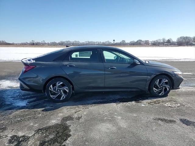 new 2025 Hyundai Elantra car, priced at $24,124